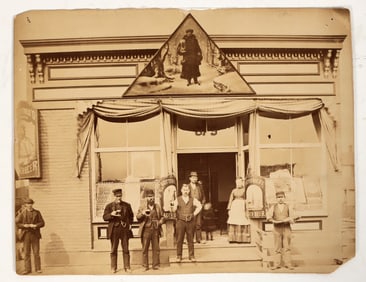 Chicago Saloon Exterior Photograph, c.1880s, Gottfried's Beer [197310]