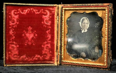 Daguerreotypes. 1/6 & 1/9 (2) [190026]