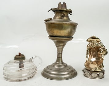 Oil Lamps and Miner Panning For Gold Statue [200152]