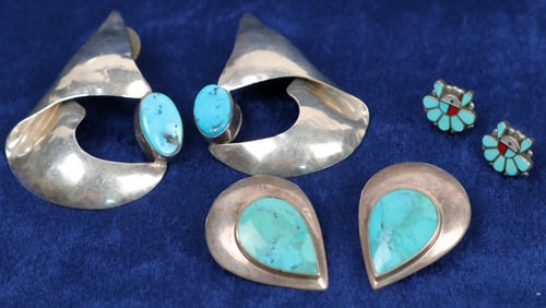 Silver and Turquoise Earrings [124966]
