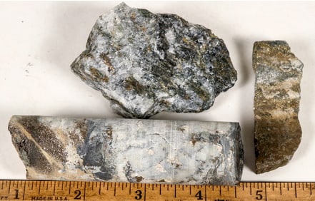Homestake Mine Ore Specimen Collection [199466]
