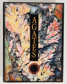 Agates by Pat McMahan, 2016 [197861]