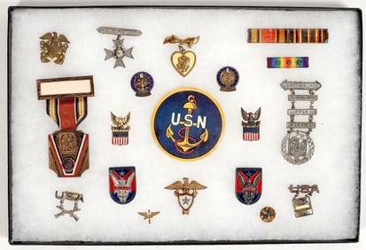 WW2 Related Patriotic Pins, Jewelry, Awards, etc. (19) [183833]