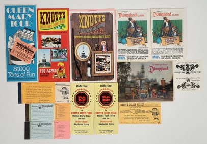 Disney & Knott's Berry Farm Ephemera Group [202288]