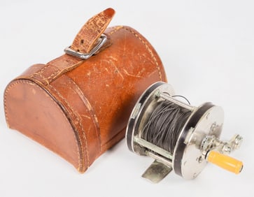 Shakespeare Jeweled Casting Reel W/Case [195256]