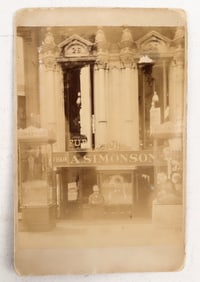 Photo of Storefront Selling Human Hair! [200407]