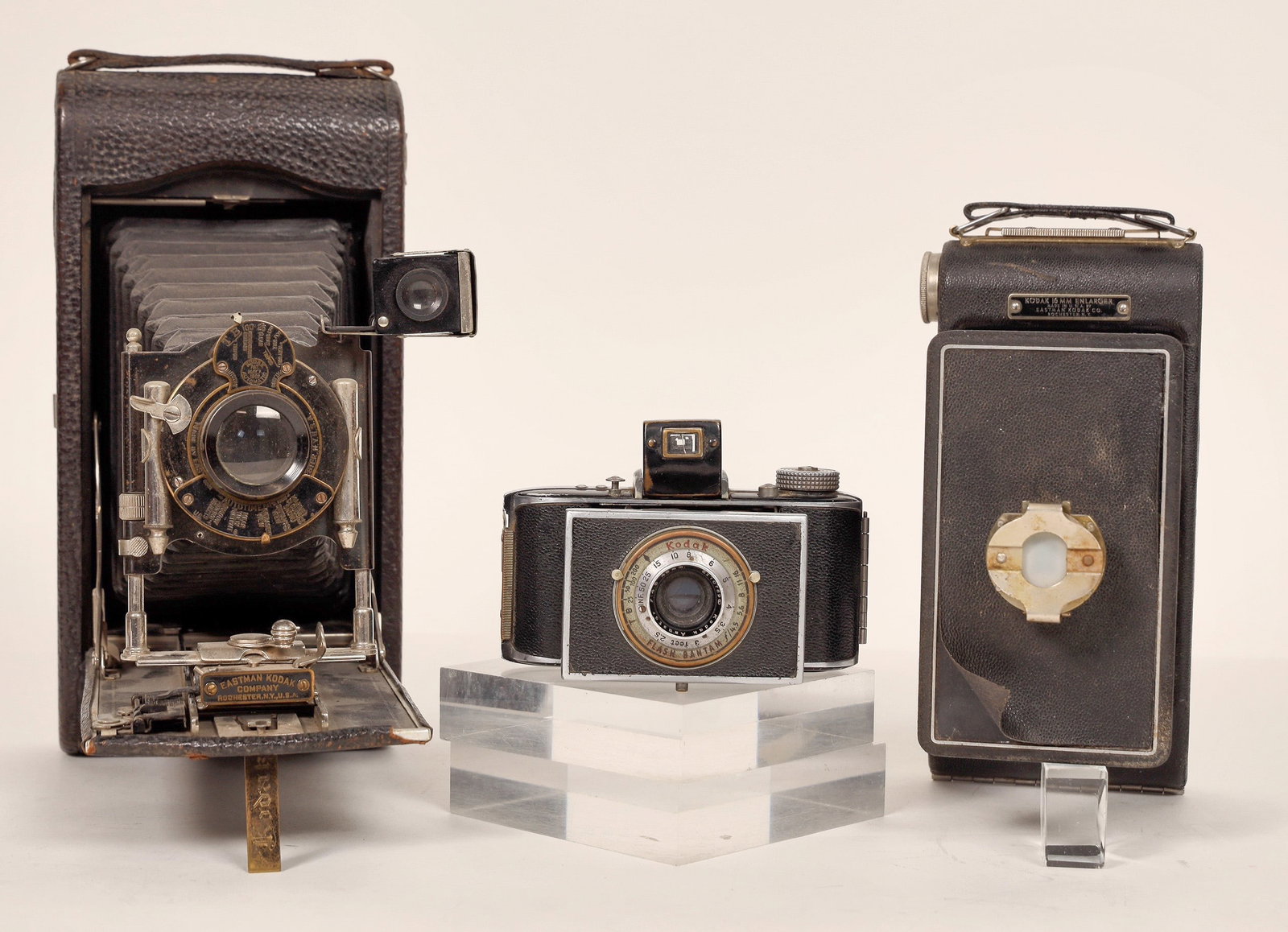 Kodak 16mm Enlarger, Auto & Flash Bantam [185431]: Kodak 16mm enlarger, c. 1907 Auto, Flash Bantam. Not tested.^Date: Country (if not USA): State: City: Provenance: