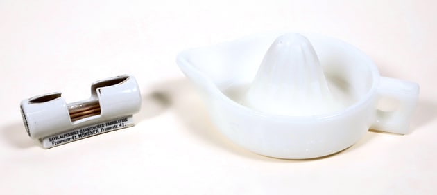 Juicer and Toothpick Holder (2) [189700]