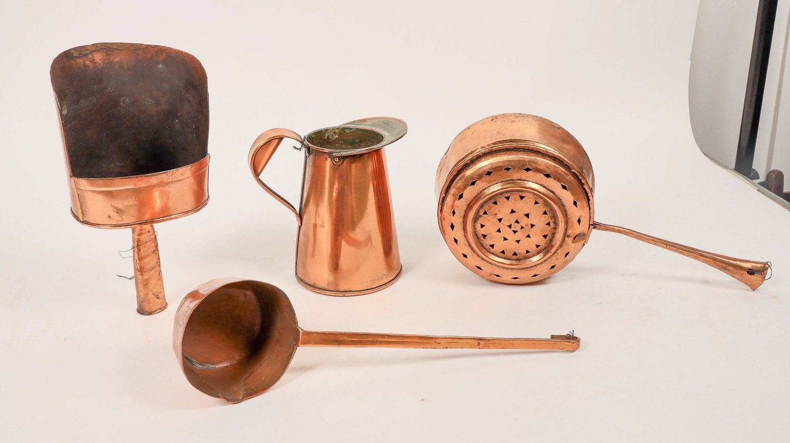 Vintage Copper Ware 4 pieces [189887]: This lot has four pieces of copper ware. There is a large ladle, coal scoop, water pitcher, and a bed warmer. No maker's marks shown. All pieces show actual usage in very good condition. Please see ph