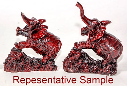 Resin Elephants, 14 [196125]