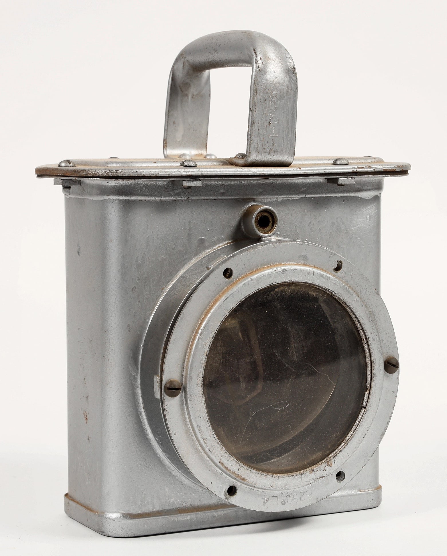 Vintage WWII Navy Lantern [201160]: Vintage WWII Navy Lantern, Incomplete, switch missing. Made in Marion Ind.. by Delta Elect. Co. Designed to run on two large 1.5 volt batteries. ^Date: c1940'sCountry (if not USA): State: City: Proven