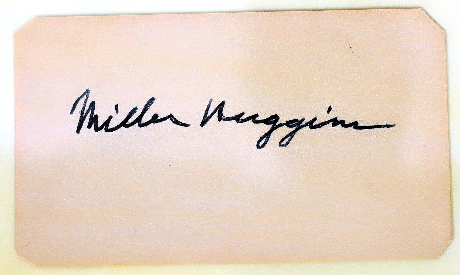 HOF Baseball Miller Huggins Autograph Cut [181908]: Miller Huggins was a major league second baseman with the Cincinnati Reds and the St. Louis Cardinals. After his playing days, he became a manager and lead the Reds from 1913-1917, before becoming the