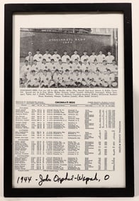 Player Autograph on 1944 Cincy Reds Photo [188542]
