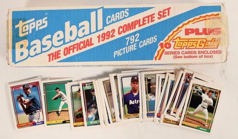 Topps 1992 Complete Set Baseball Cards [188216]