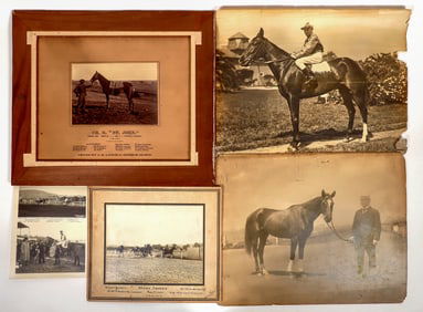 Horse Racing Photos/Plus [195293]