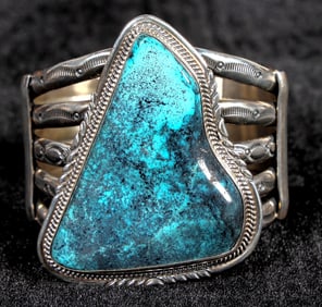 Large Navajo Made Turquoise Cuff [202793]