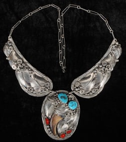 Vintage Navajo Necklace With Bear Claw, Turquoise And Coral [202785]