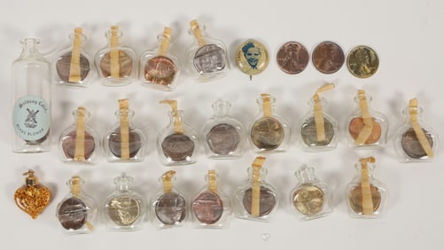 BU 1945 Lincoln Cents in Tiny Bottles (19) [203509]