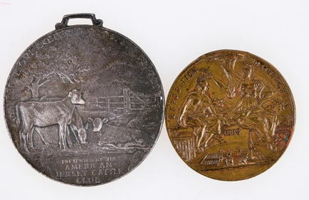 Paris Exposition/American Jersey Cattle Medals [204720]