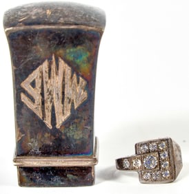 Antique Jewelry Duo [203757]