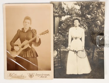 Ladies Photos - Pose w/ Guitar & Tennis Racket [204267]