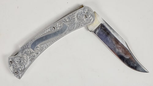Buck model 111 Aluminum Engraved Folding Knife [201015]