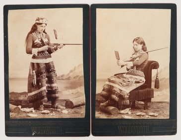 Bo Durtha with Rifle - Photo Pair [203861]
