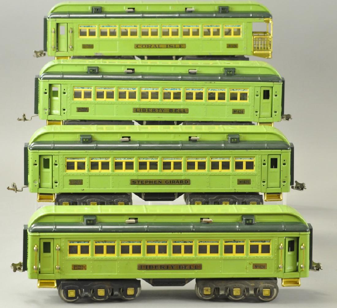 FOUR LIONEL STEPHEN GIRARD PASSENGER CARS (1 of 4)