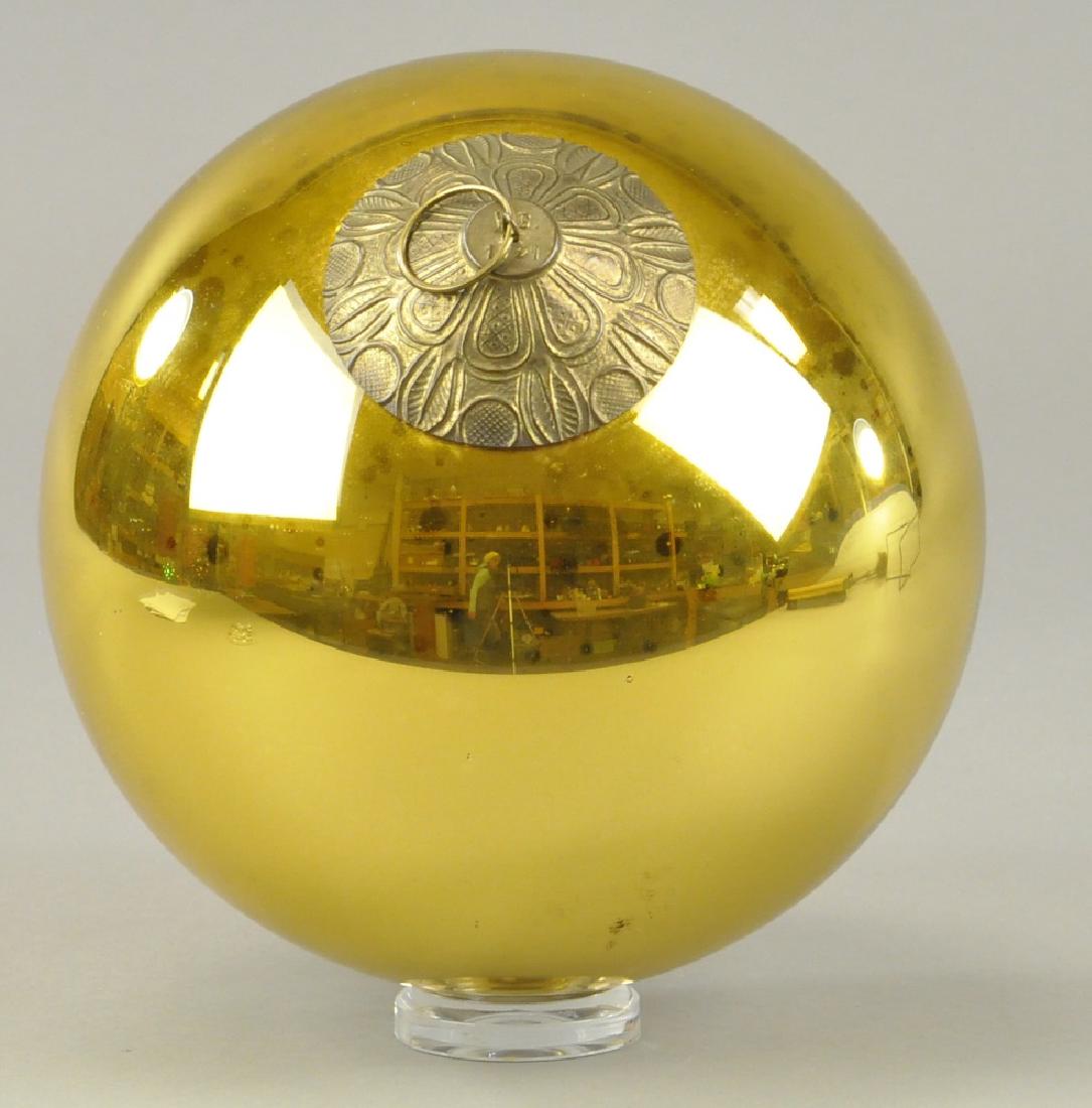 LARGE GOLDEN KUGEL (1 of 2)