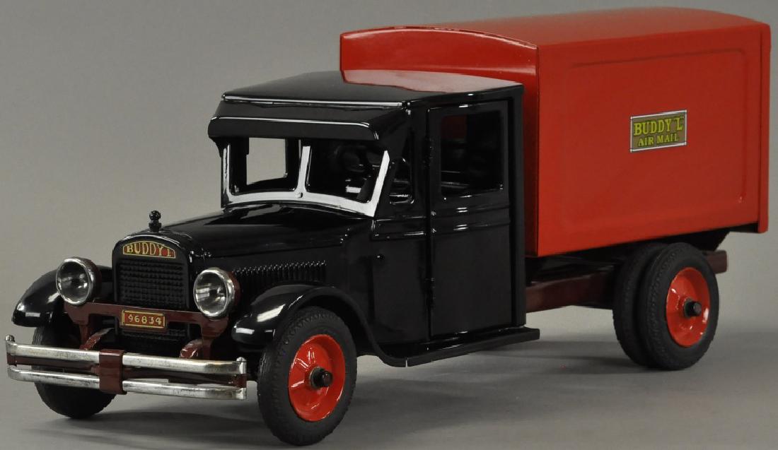 BUDDY L JUNIOR AIR MAIL TRUCK (1 of 4)
