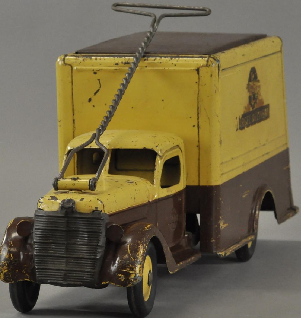 BUDDY L PANEL DELIVERY TRUCK (1 of 5)