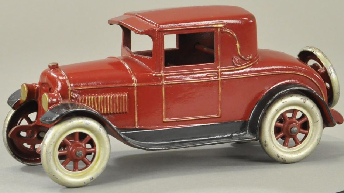 LARGE KENTON COUPE (1 of 4)
