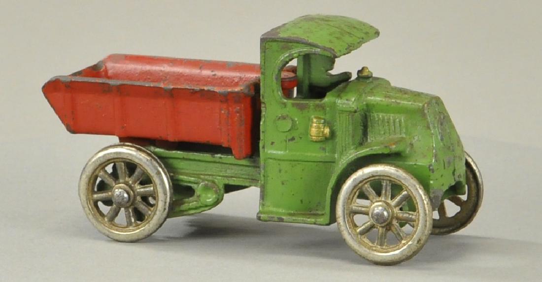 HUBLEY DUMP TRUCK (MEDIUM) (1 of 5)