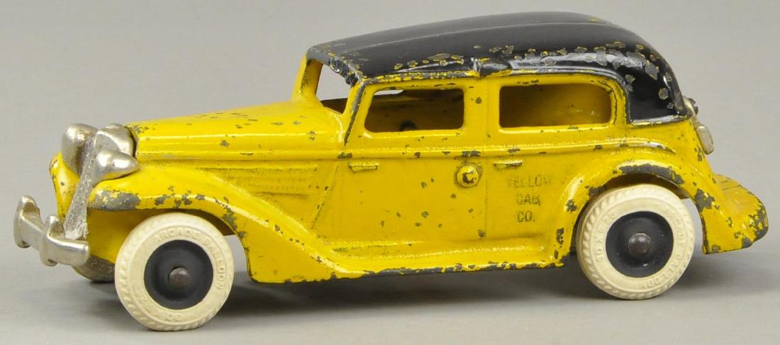 ARCADE PARMALEE CAB (1 of 2)