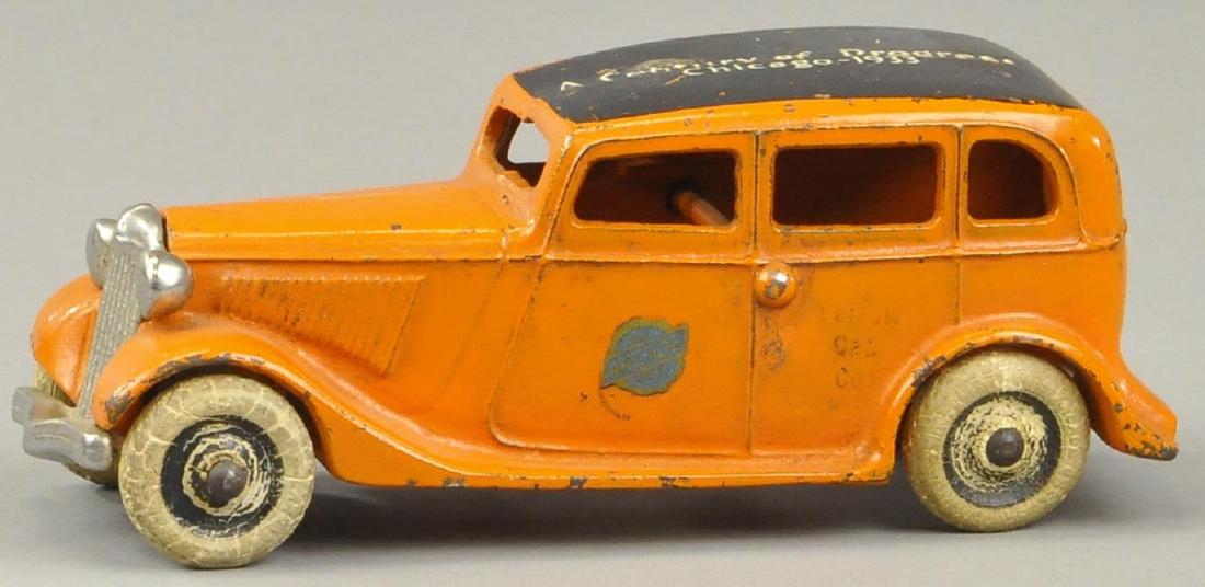 ARCADE 1933 CENTURY OF PROGRESS CAB (1 of 3)