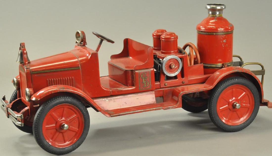 BUDDY FIRE PUMPER ENGINE (1 of 2)