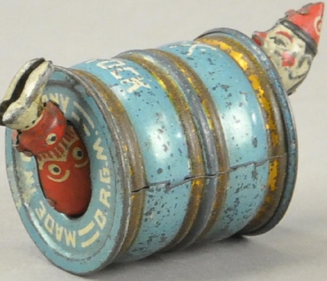 STOCK CLOWN IN BARREL PENNY TOY (1 of 3)