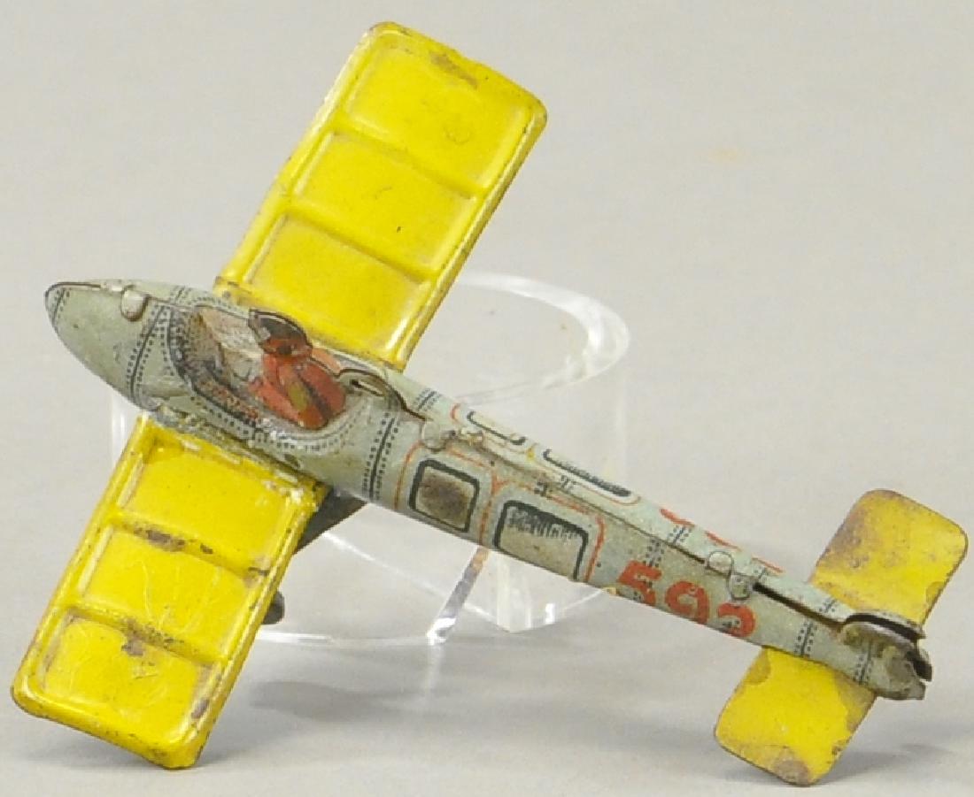 DISTLER AIRPLANE PENNY TOY (1 of 4)