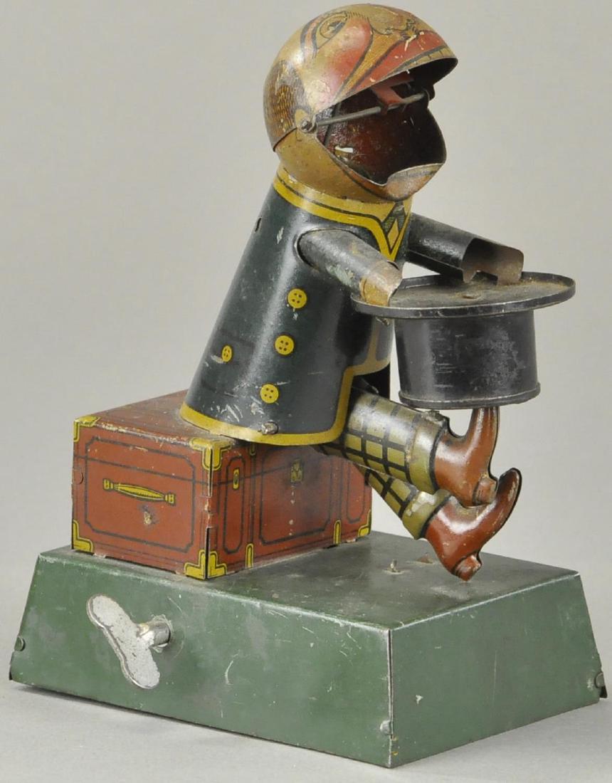 SWALLOWING MAN WITH TOP HAT (1 of 4)