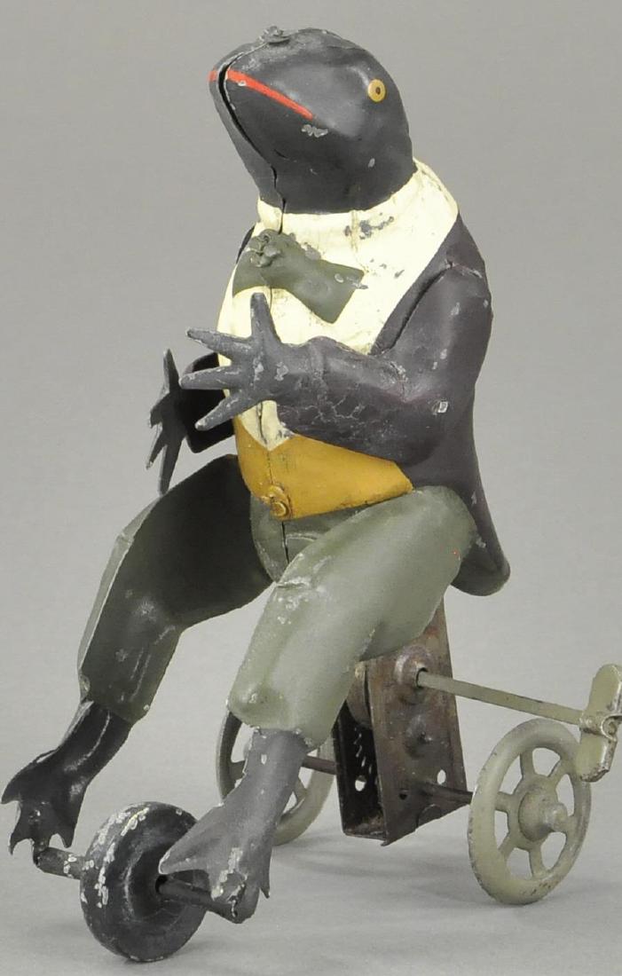 GERMAN GENTLEMAN FROG TOY (1 of 4)