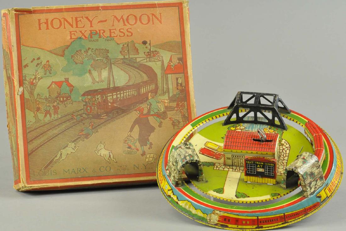 MARX BOXED HONEYMOON EXPRESS (1 of 2)