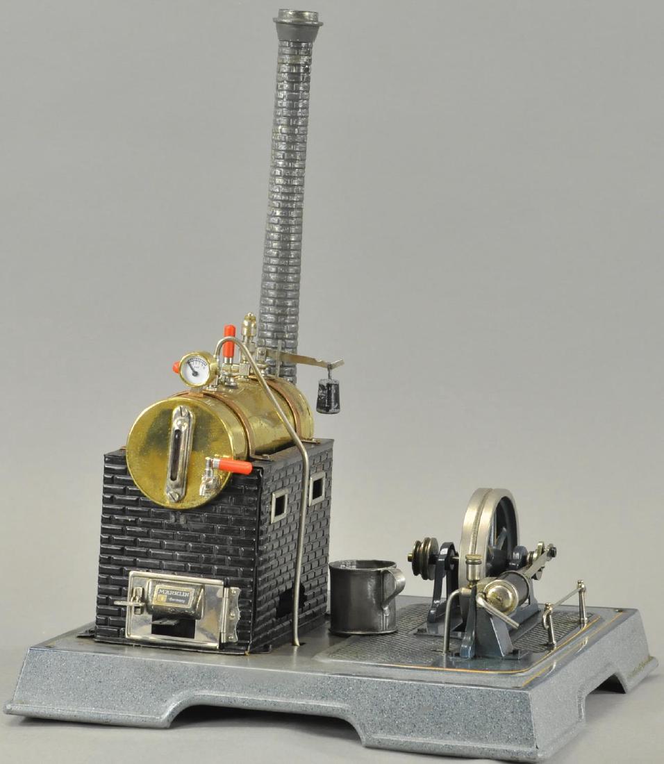 MARKLIN HORIZONTAL STEAM ENGINE #4096/5 (1 of 3)