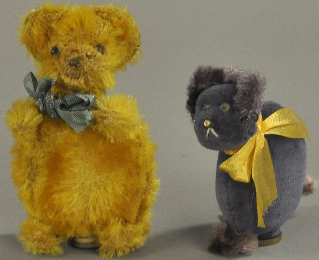 RARE SCHUCO ATOMIZERS OF CAT AND BEAR (1 of 2)