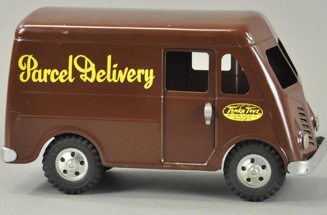 TONKA PARCEL DELIVERY VAN (1 of 4)
