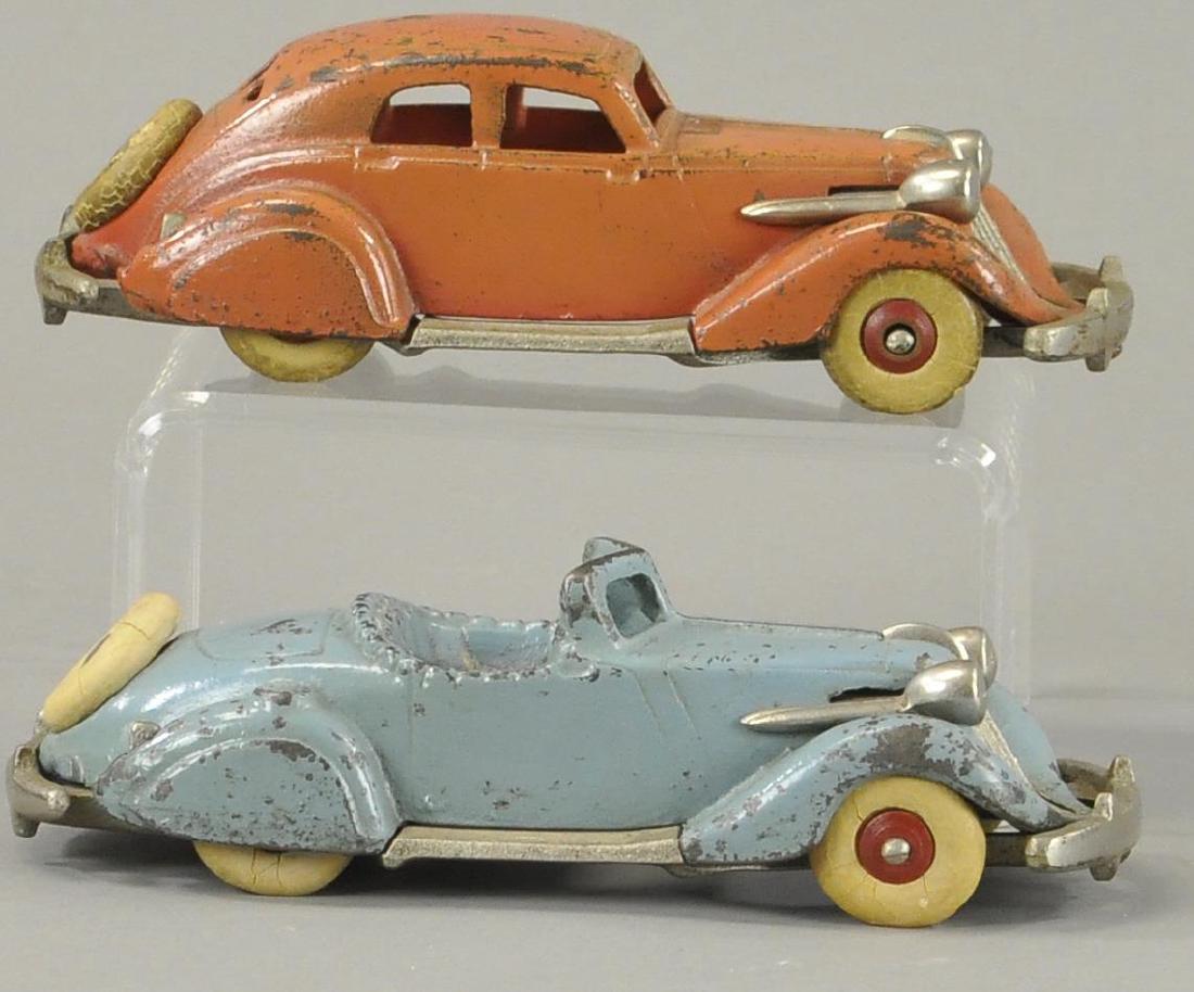 PAIR OF STUDEBAKER AUTOS (1 of 4)