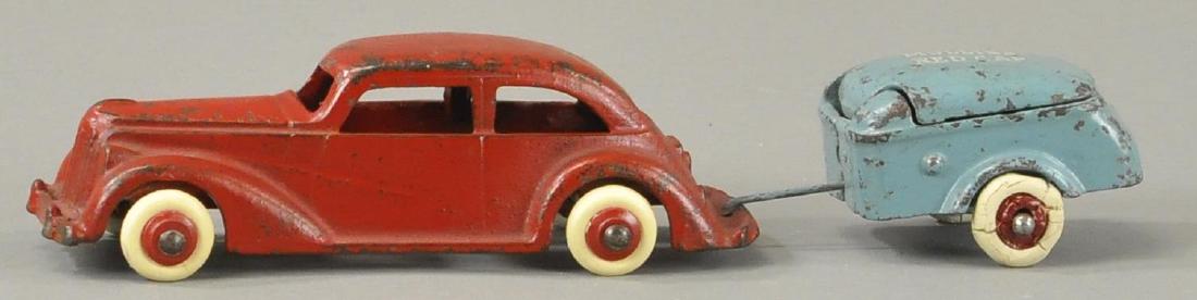 SEDAN WITH MULLINS RED CAP TRAILER (1 of 4)