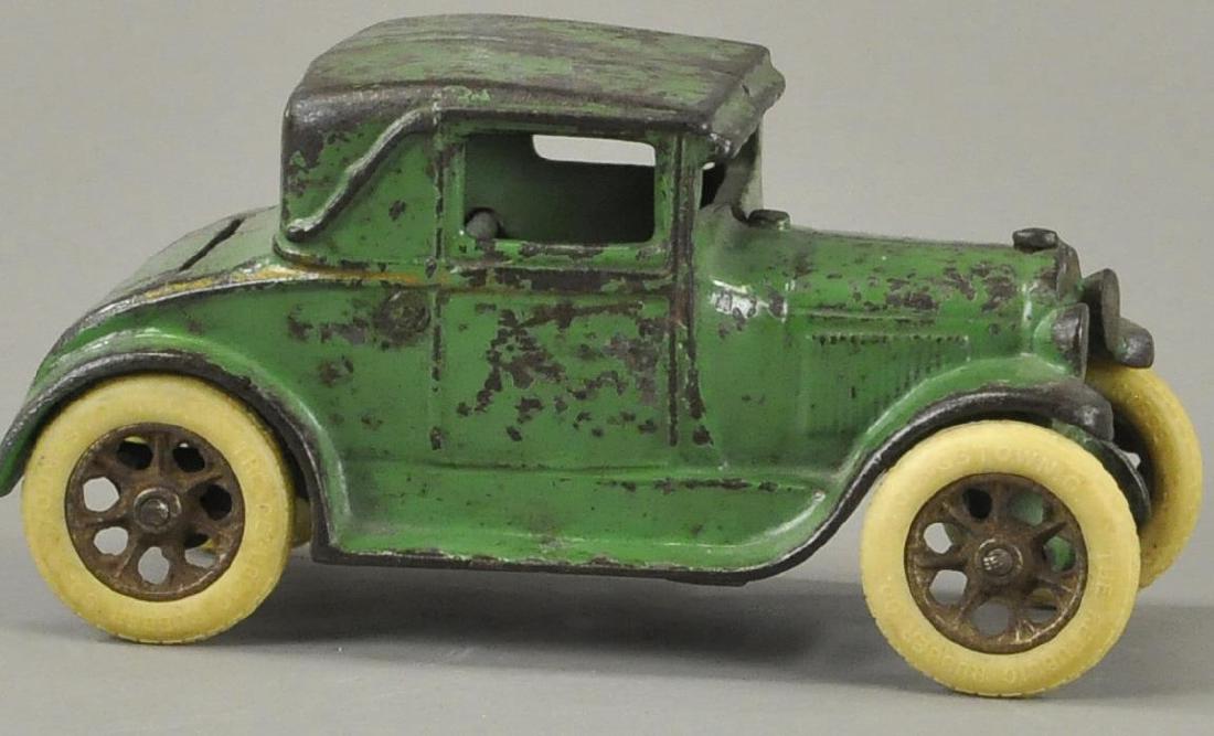 ARCADE MODEL A RUMBLE SEAT (1 of 4)