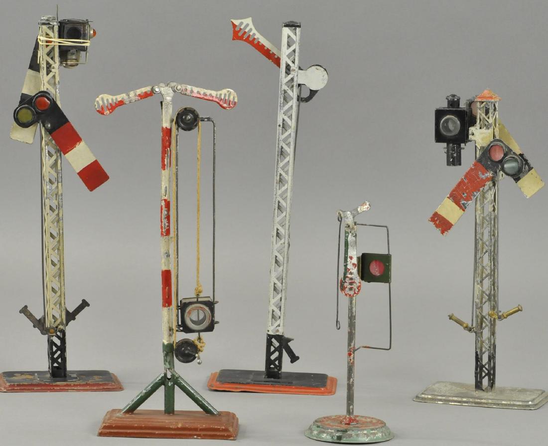 GERMAN TRAIN SEMAPHORES AND SIGNALS (1 of 2)