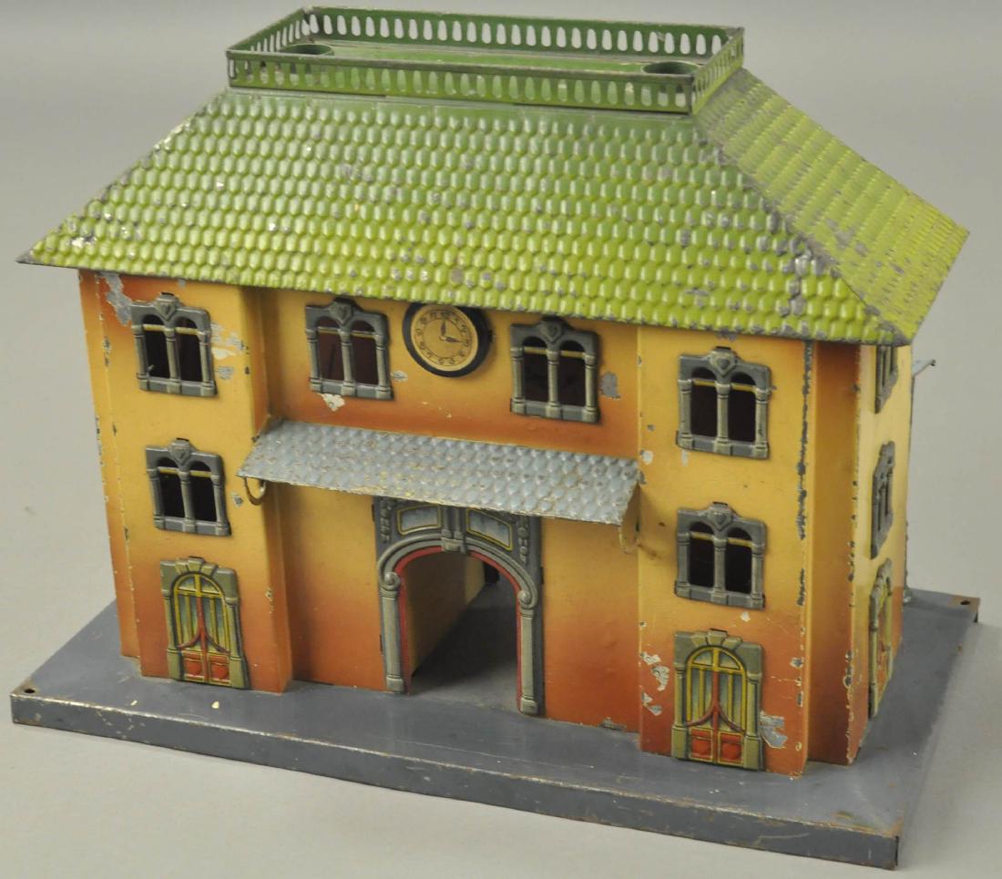 FANDOR TRAIN STATION (1 of 3)