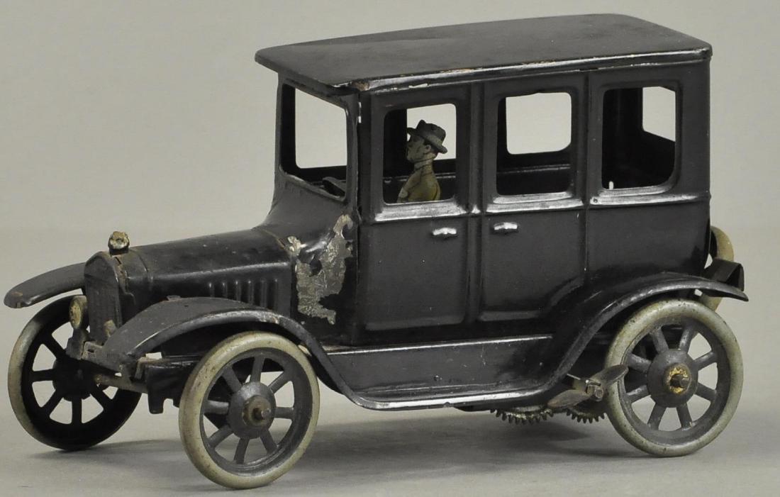 BING MODEL T SEDAN (1 of 4)